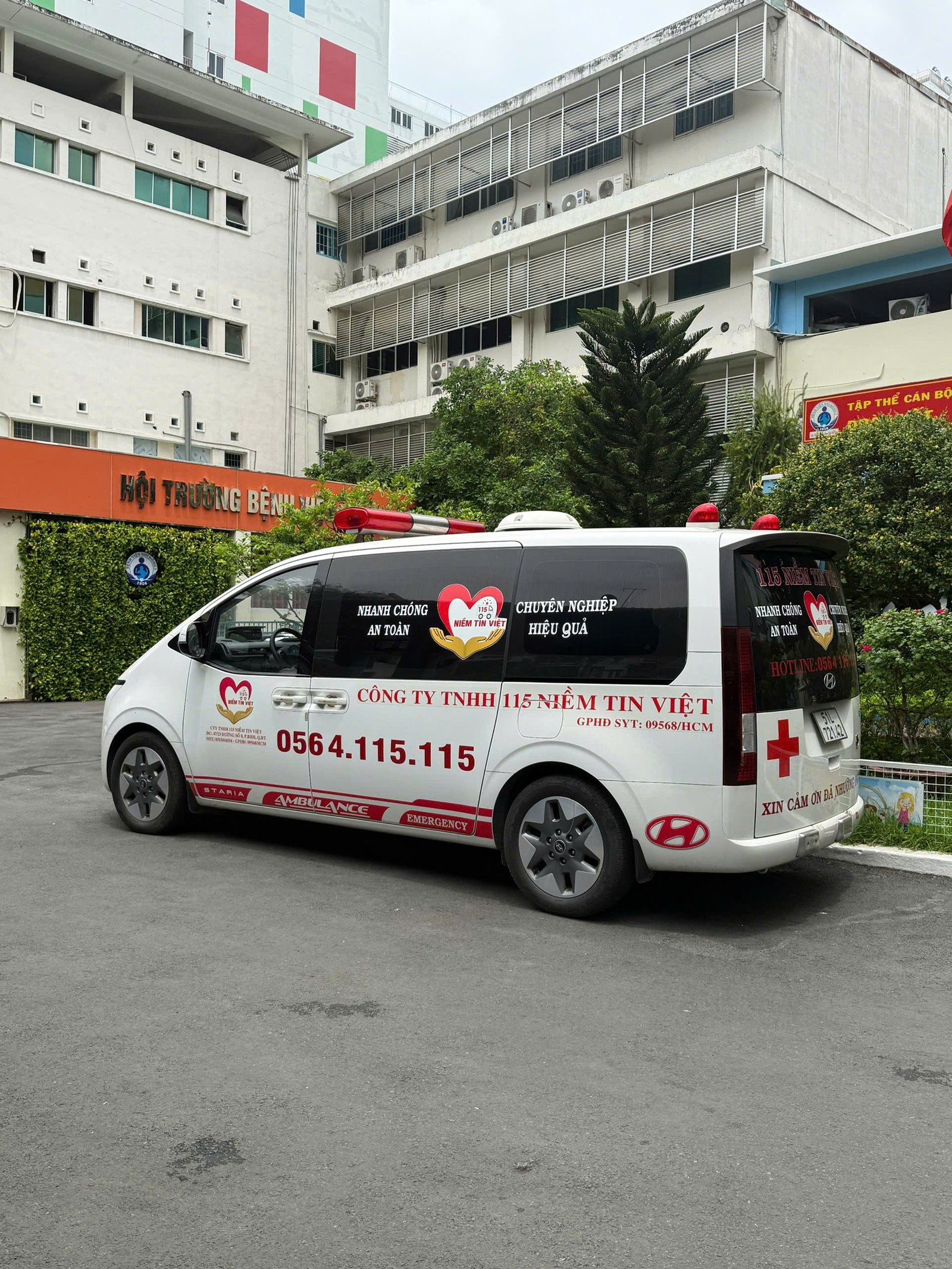 Dịch Vụ Cho Thuê Xe Cứu Thương Trực Khu Công Nghiệp, Nhà Máy Uy Tín -