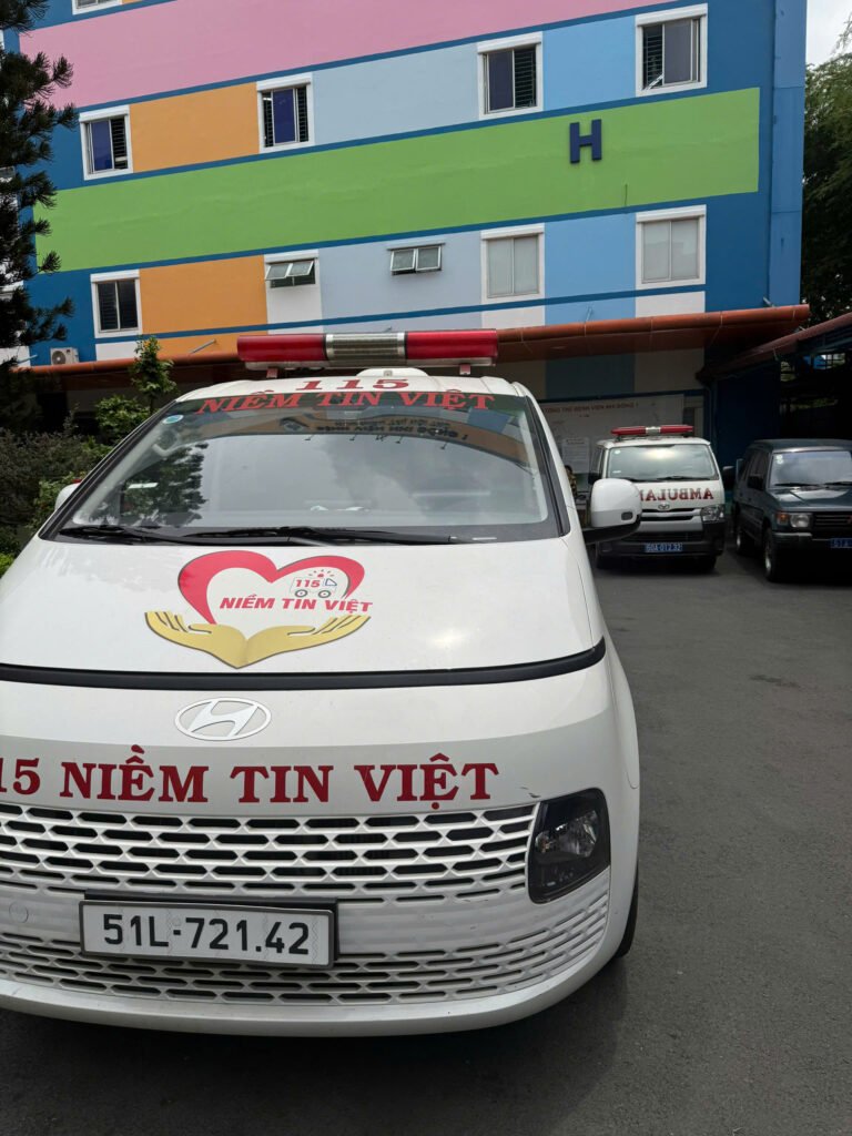 Dịch Vụ Vận Chuyển Bệnh Nhân 24/7 – An Toàn, Tận Tâm, Chuyên Nghiệp - vận chuyển bệnh nhân, dịch vụ vận chuyển bệnh nhân, xe đưa rước bệnh nhân, vận chuyển người bệnh, xe chuyển viện